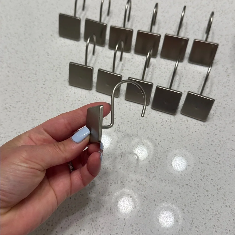 Square Shower Curtain Hooks, Set of 12 (Silver)